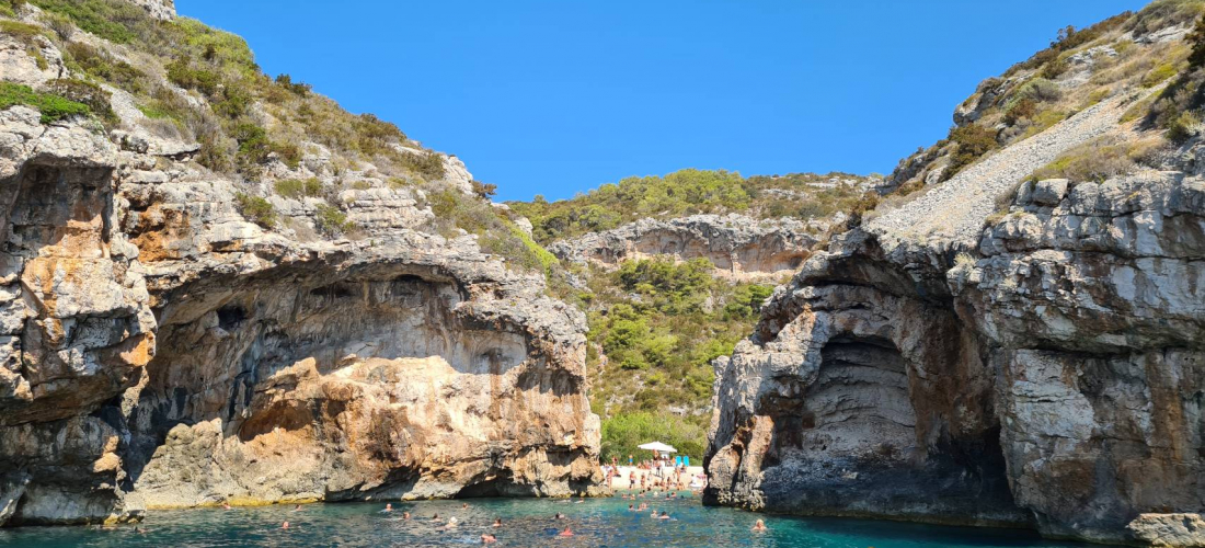 Stiniva Stiniva bay