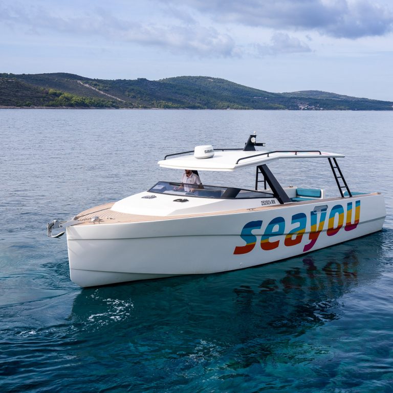 Luxury Open Boat
